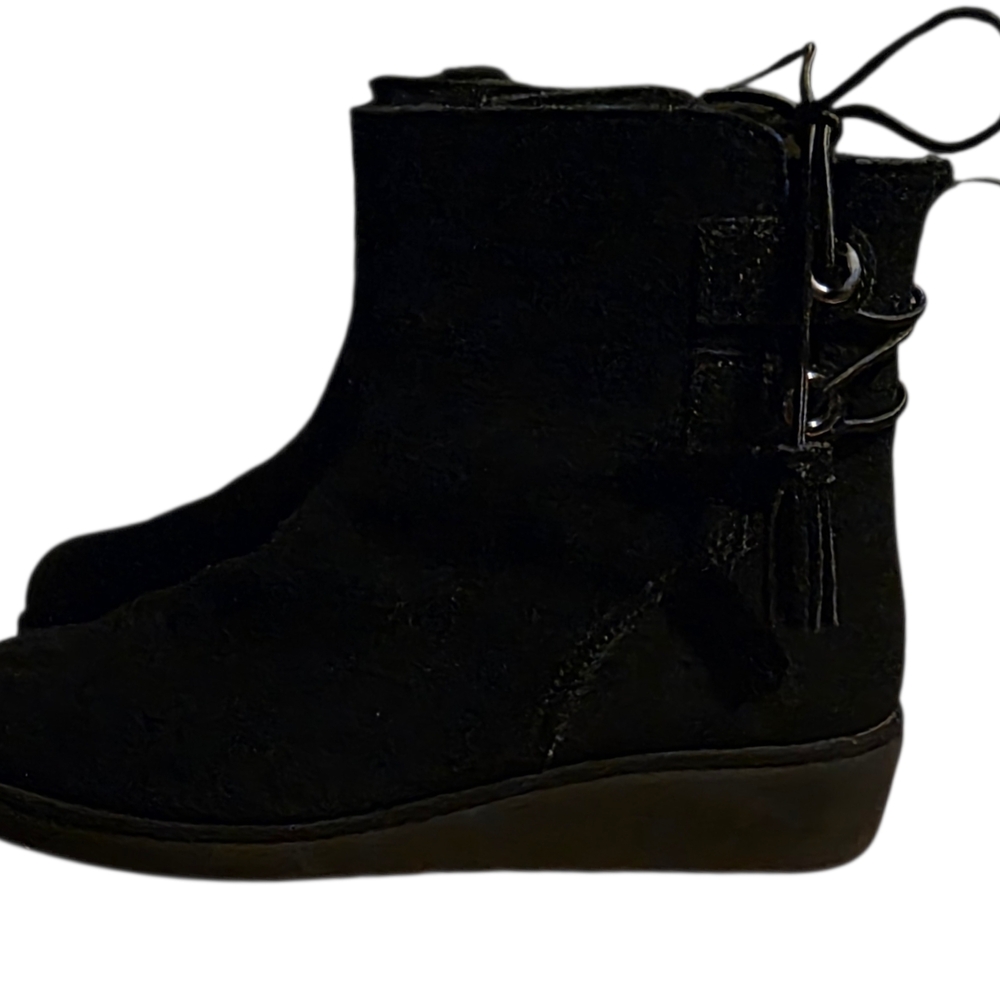 Black koolaburra ugg winter ankle boots size 9 womens ❄️❄️❄️☃️ Euc